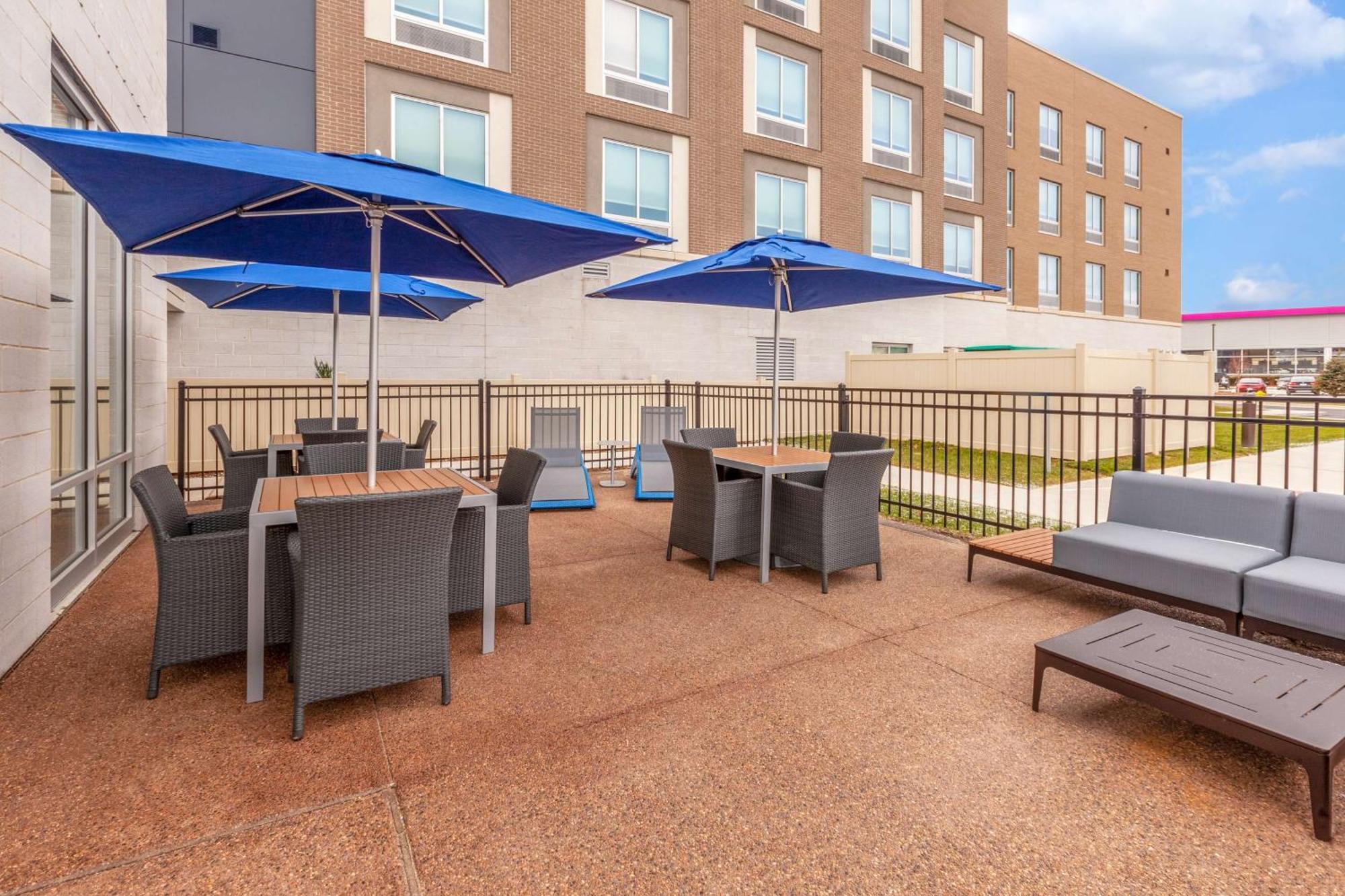 Hampton Inn & Suites Bloomfield Hills Detroit Esterno foto